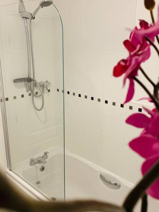 Ferienwohnung Waterside Townhouse With Balcony And Marina View Skellingthorpe Exterior foto